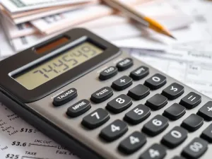 Ile podatku od nagrody pieniężnej? Sprawdź, co musisz wiedzieć!