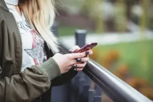 Ciekawe sposoby personalizacji długopisów reklamowych